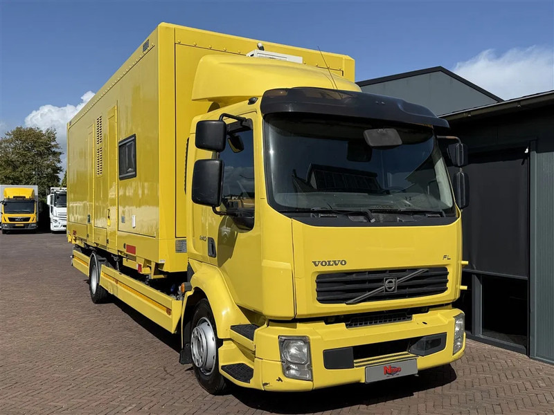 Volvo FL 12.240 Airco 2x bed Douche Heater - Box truck: picture 1 Volvo FL 12.240 Airco 2x bed Douche Heater - Box truck: picture 1