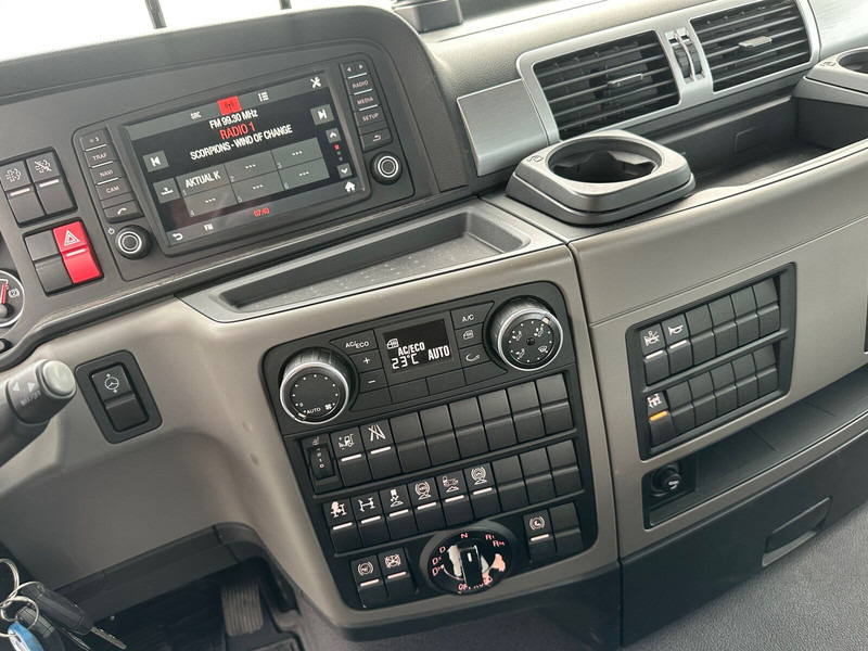 Tipper MAN TGS 35.500 8X4 BB: picture 11 Tipper MAN TGS 35.500 8X4 BB: picture 11