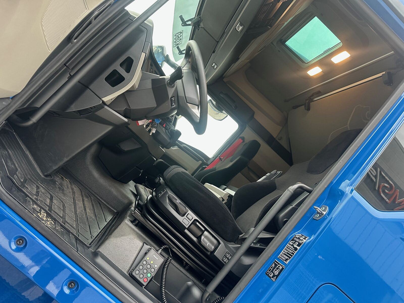 MAN TGX 26.440 - Cab chassis truck: picture 5 MAN TGX 26.440 - Cab chassis truck: picture 5