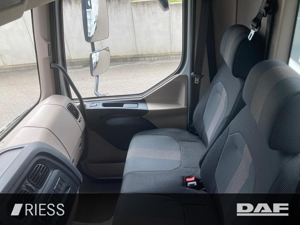 DAF XB 210 FA 7,49to Meiller DSK Typ 3 XB 210 FA 7,4 on lease DAF XB 210 FA 7,49to Meiller DSK Typ 3 XB 210 FA 7,4: picture 9 DAF XB 210 FA 7,49to Meiller DSK Typ 3 XB 210 FA 7,4 on lease DAF XB 210 FA 7,49to Meiller DSK Typ 3 XB 210 FA 7,4: picture 9