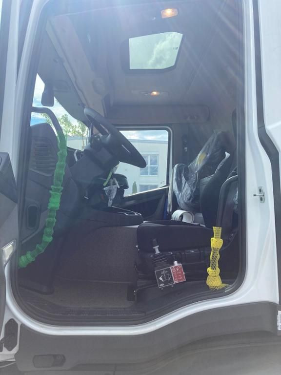 New Tipper DAF XD 450 FAD 8x4 Meiller Trigenius Bordmatik: picture 11