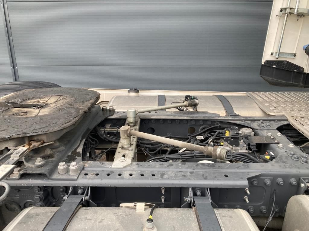 DAF XG 480 FT LED Intarder Kamera Hydraulik DAF XG 480 FT LED Intarder Kamera Hydraulik - Tractor unit: picture 5 DAF XG 480 FT LED Intarder Kamera Hydraulik DAF XG 480 FT LED Intarder Kamera Hydraulik - Tractor unit: picture 5