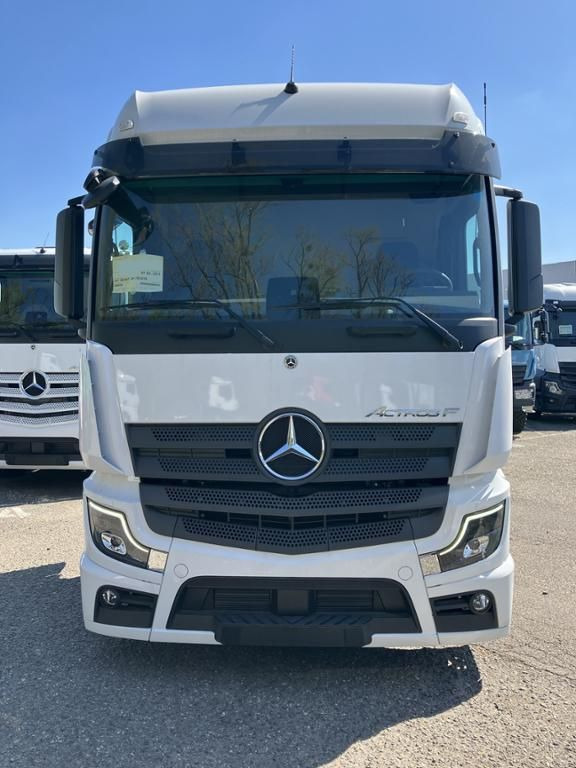 Mercedes-Benz Actros 1851 LS 4x2 - Tractor unit: picture 2 Mercedes-Benz Actros 1851 LS 4x2 - Tractor unit: picture 2