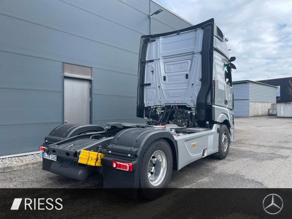 Mercedes-Benz Actros 1863 LS 4x2 Schubbodenhydraulik - Truck: picture 4 Mercedes-Benz Actros 1863 LS 4x2 Schubbodenhydraulik - Truck: picture 4