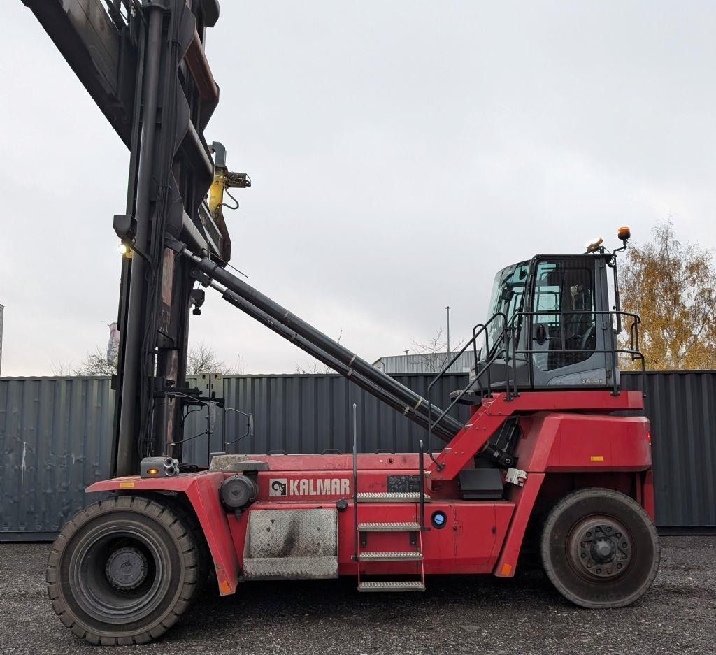 Kalmar DCG100-45ED7 - Container handler: picture 3 Kalmar DCG100-45ED7 - Container handler: picture 3