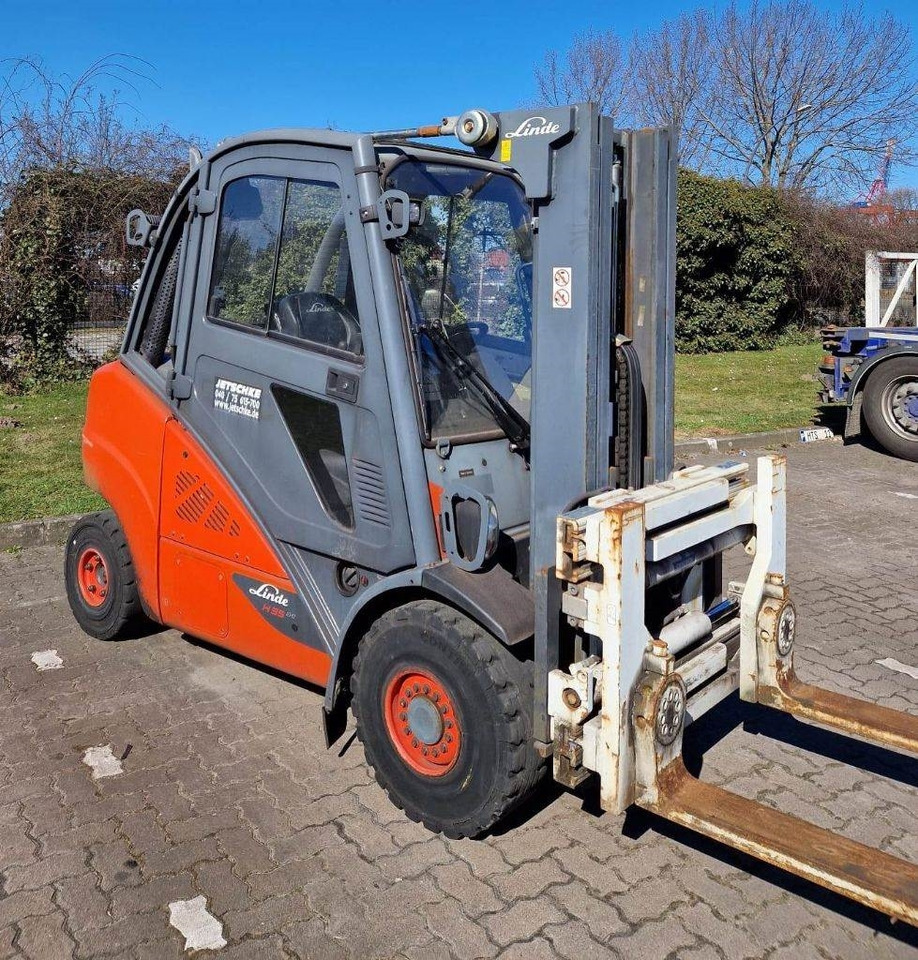 Linde H35D-02 - Diesel forklift: picture 1 Linde H35D-02 - Diesel forklift: picture 1