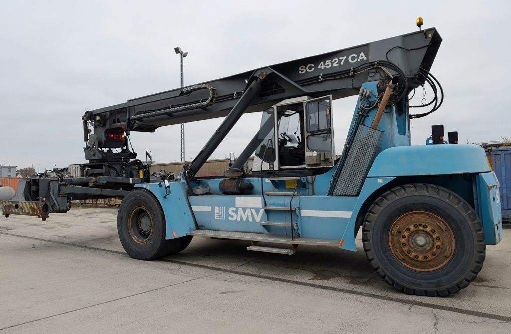 SMV SC4527CA5 - Reach stacker: picture 4 SMV SC4527CA5 - Reach stacker: picture 4