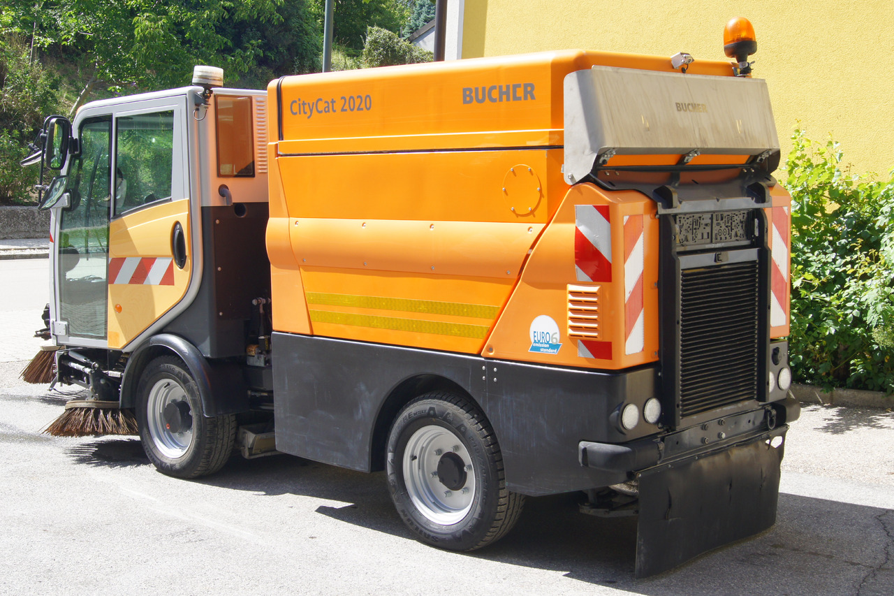 BUCHER BUCHER CityCat 2020 XL/Euro 6/L + R Kehrmaschine/Frontbesen - Road sweeper: picture 4 BUCHER BUCHER CityCat 2020 XL/Euro 6/L + R Kehrmaschine/Frontbesen - Road sweeper: picture 4
