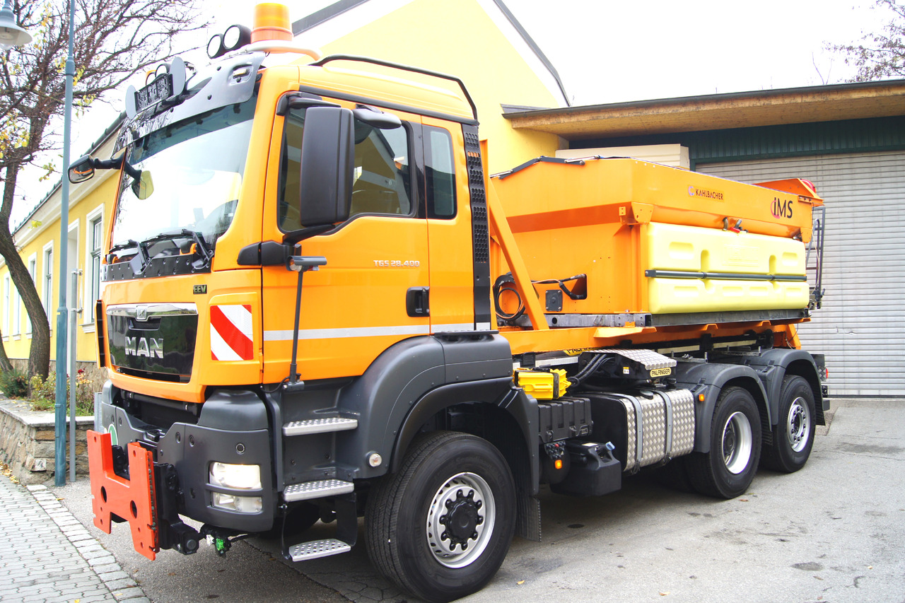 MAN TGS 28.400 BL 6x4-4/TÜV/PALIFT/Winterdienst/Salzstreuer/Streuer/Schneepflug - Tipper: picture 3 MAN TGS 28.400 BL 6x4-4/TÜV/PALIFT/Winterdienst/Salzstreuer/Streuer/Schneepflug - Tipper: picture 3
