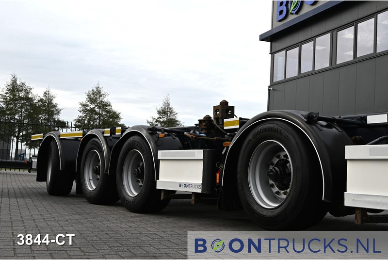 D-Tec CT-53-04D COMBITRAILER | 2x20-30-40-45ft HC * 3x LIFT AXLE * 2x STEERING * NL TRAILER * LZV * APK 03-2026 - Container transporter/ Swap body semi-trailer: picture 3 D-Tec CT-53-04D COMBITRAILER | 2x20-30-40-45ft HC * 3x LIFT AXLE * 2x STEERING * NL TRAILER * LZV * APK 03-2026 - Container transporter/ Swap body semi-trailer: picture 3