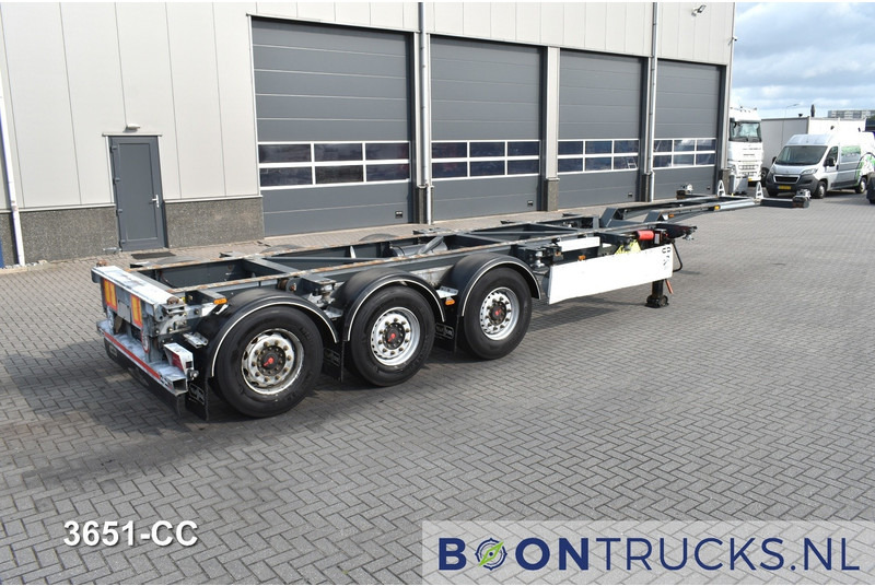 Van Hool A3C002 2x20-30-40-45ft HC * LIFT AXLE * SAF / DISC * EXTENDABLE REAR - Container transporter/ Swap body semi-trailer: picture 1 Van Hool A3C002 2x20-30-40-45ft HC * LIFT AXLE * SAF / DISC * EXTENDABLE REAR - Container transporter/ Swap body semi-trailer: picture 1