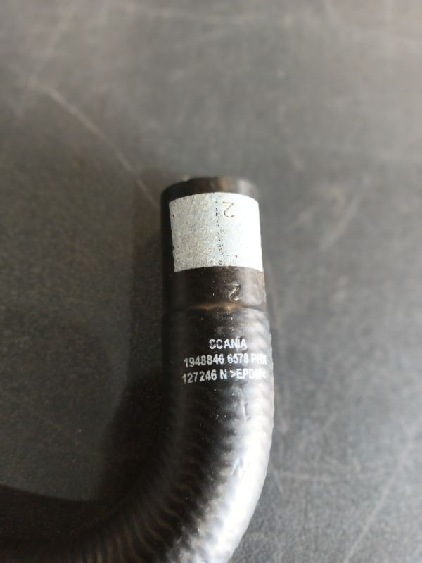 SCANIA COOLANT HOSE 1948846 - Cooling system for Truck: picture 2 SCANIA COOLANT HOSE 1948846 - Cooling system for Truck: picture 2