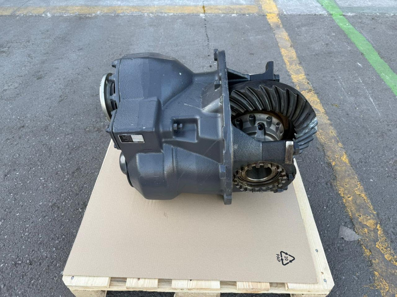 VOLVO Power Drive Diff group 20545464 - Axle and parts for Truck: picture 2 VOLVO Power Drive Diff group 20545464 - Axle and parts for Truck: picture 2