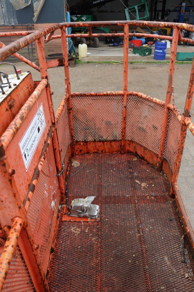 Telescopic boom Aichi SR182: picture 11 Telescopic boom Aichi SR182: picture 11