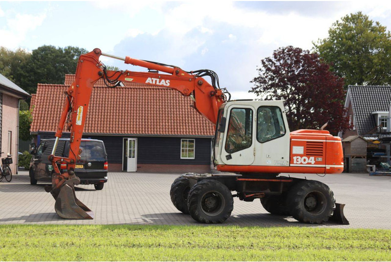 Atlas 1304 - Wheel excavator: picture 1 Atlas 1304 - Wheel excavator: picture 1