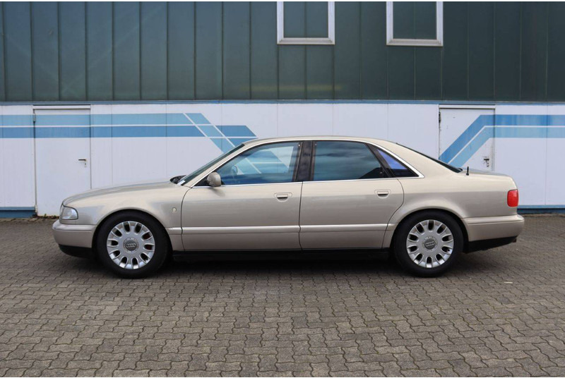 Audi A8 3.7 Quattro - Sedan: picture 2 Audi A8 3.7 Quattro - Sedan: picture 2