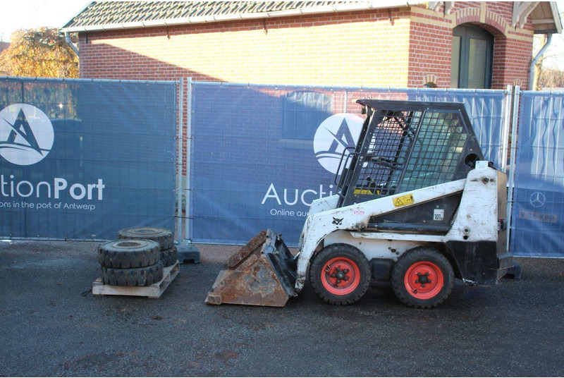 Bobcat 530 - Wheel loader: picture 2 Bobcat 530 - Wheel loader: picture 2