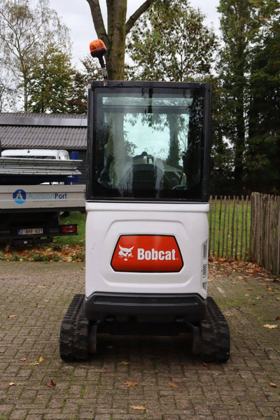 Bobcat E17 - Mini excavator: picture 5 Bobcat E17 - Mini excavator: picture 5
