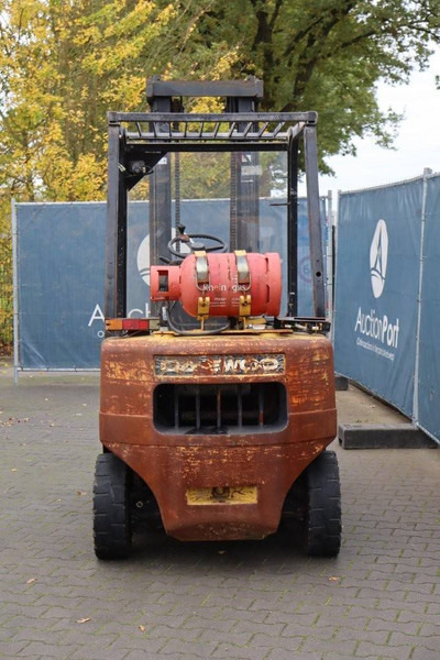 Daewoo G25E-5 - LPG forklift: picture 5 Daewoo G25E-5 - LPG forklift: picture 5