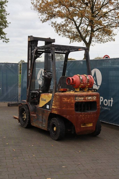 Daewoo G25E-5 - LPG forklift: picture 4 Daewoo G25E-5 - LPG forklift: picture 4