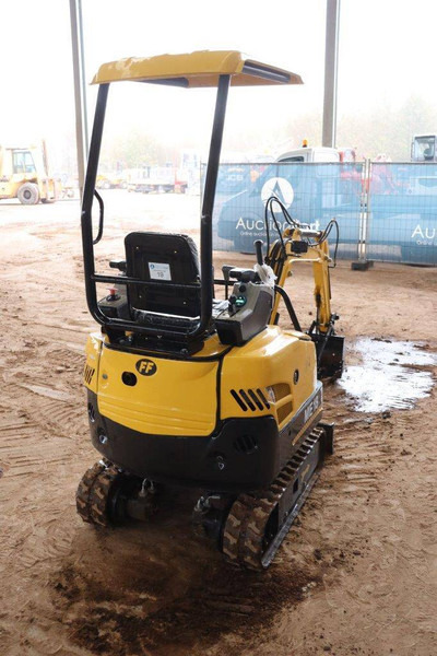 FF Industrial ME18 - Mini excavator: picture 5 FF Industrial ME18 - Mini excavator: picture 5