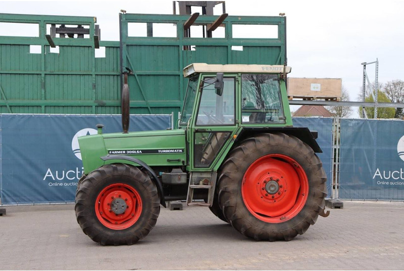 Fendt Farmer 306LSA Turbomatik - Farm tractor: picture 1 Fendt Farmer 306LSA Turbomatik - Farm tractor: picture 1