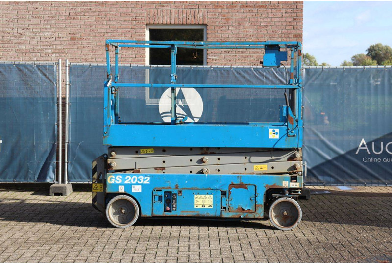 Genie GS-2032 - Scissor lift: picture 2 Genie GS-2032 - Scissor lift: picture 2