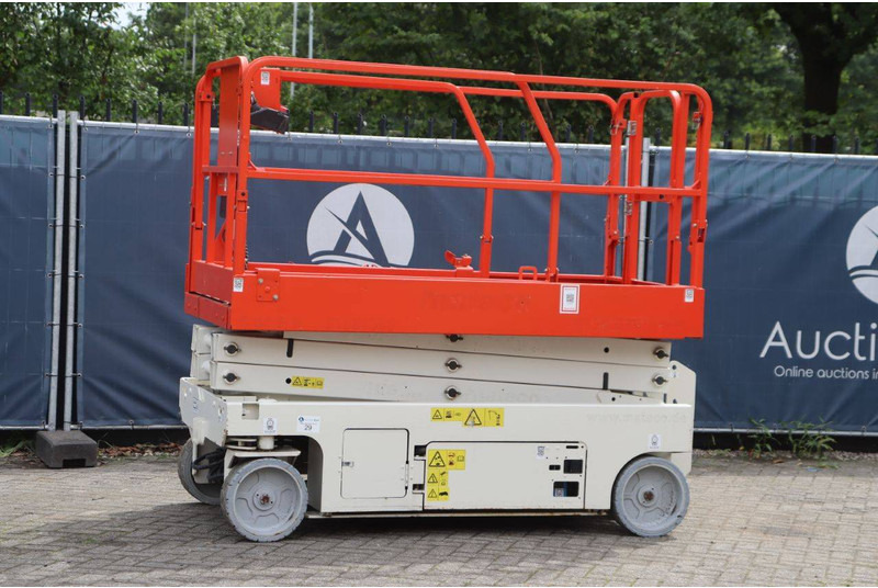 Genie GS-2046 - Scissor lift: picture 1 Genie GS-2046 - Scissor lift: picture 1
