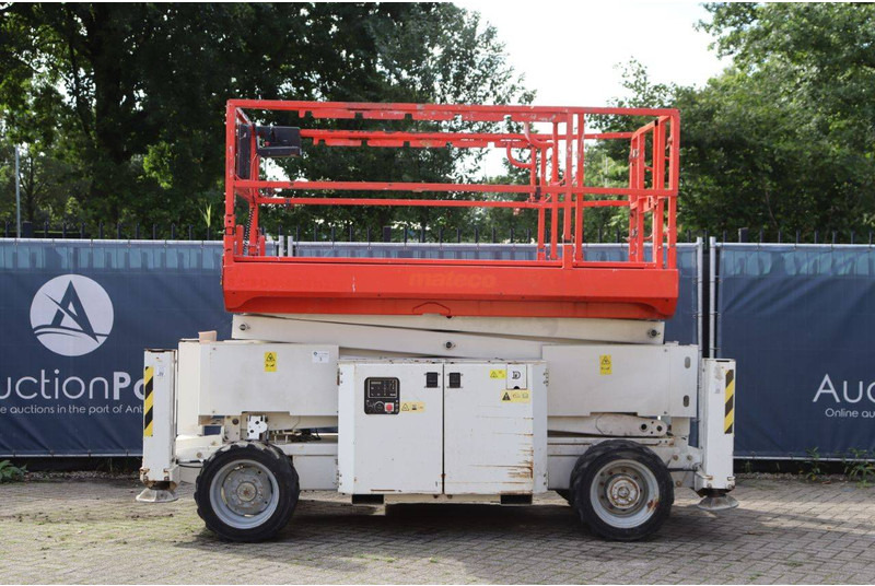 Genie GS 3369 RT - Scissor lift: picture 2 Genie GS 3369 RT - Scissor lift: picture 2