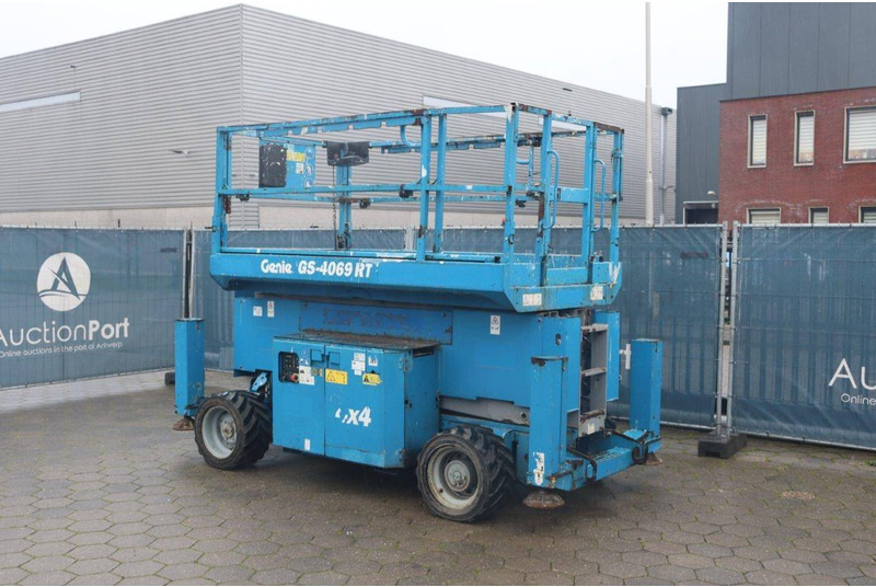 Genie GS-4069 RT - Scissor lift: picture 3 Genie GS-4069 RT - Scissor lift: picture 3