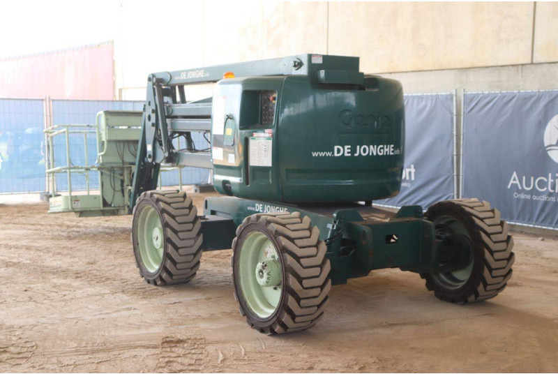 Genie Z-45/25 - Articulated boom: picture 4 Genie Z-45/25 - Articulated boom: picture 4