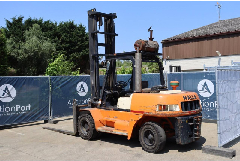 Halla HDF70 - Diesel forklift: picture 4 Halla HDF70 - Diesel forklift: picture 4
