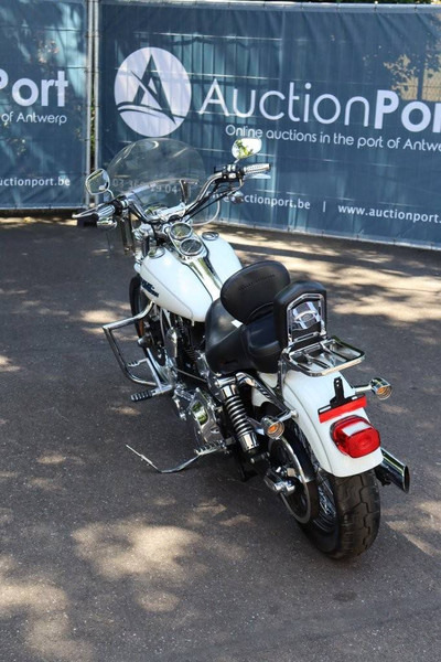 Harley-Davidson Dyna Low Rider - Motorcycle: picture 4 Harley-Davidson Dyna Low Rider - Motorcycle: picture 4