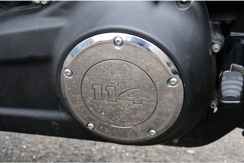 Motorcycle Harley-Davidson Fat Bob: picture 19