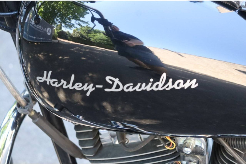 Motorcycle Harley-Davidson Softail Custom: picture 14 Motorcycle Harley-Davidson Softail Custom: picture 14