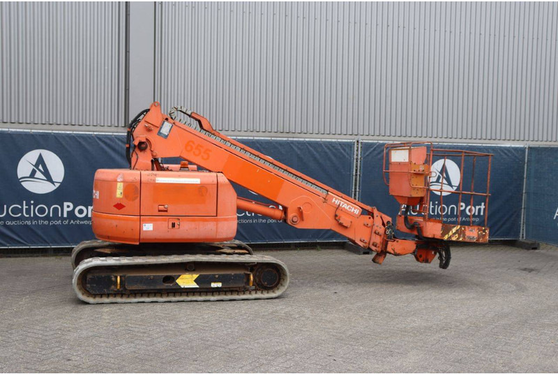 Hitachi HX99B-2 - Telescopic boom: picture 1 Hitachi HX99B-2 - Telescopic boom: picture 1