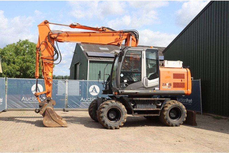 Hitachi ZX140W-3 - Wheel excavator: picture 1 Hitachi ZX140W-3 - Wheel excavator: picture 1