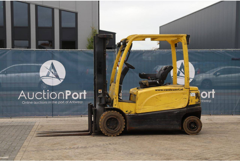 Hyster J3.0XN - Electric forklift: picture 1 Hyster J3.0XN - Electric forklift: picture 1