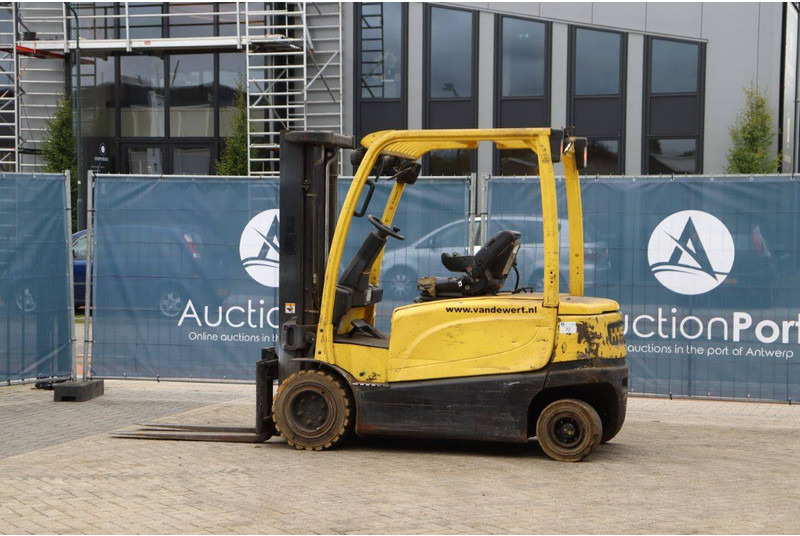 Hyster J3.0XN - Electric forklift: picture 3 Hyster J3.0XN - Electric forklift: picture 3