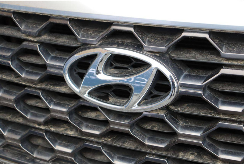 Sedan Hyundai Santa Fe SHTRAC: picture 11