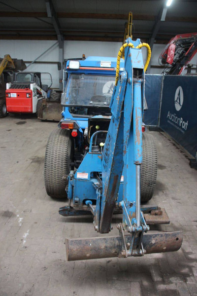 Iseki 530 - Backhoe loader: picture 4 Iseki 530 - Backhoe loader: picture 4