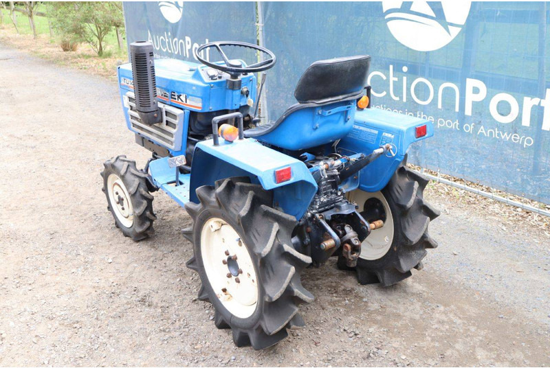 Iseki TU1400 - Farm tractor: picture 4 Iseki TU1400 - Farm tractor: picture 4