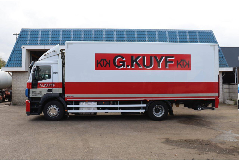 Iveco AD190S/P - Box truck: picture 2 Iveco AD190S/P - Box truck: picture 2