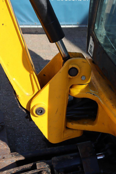 Mini excavator JCB 8018 CTS: picture 18