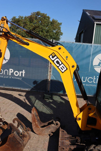Mini excavator JCB 8018 CTS: picture 12