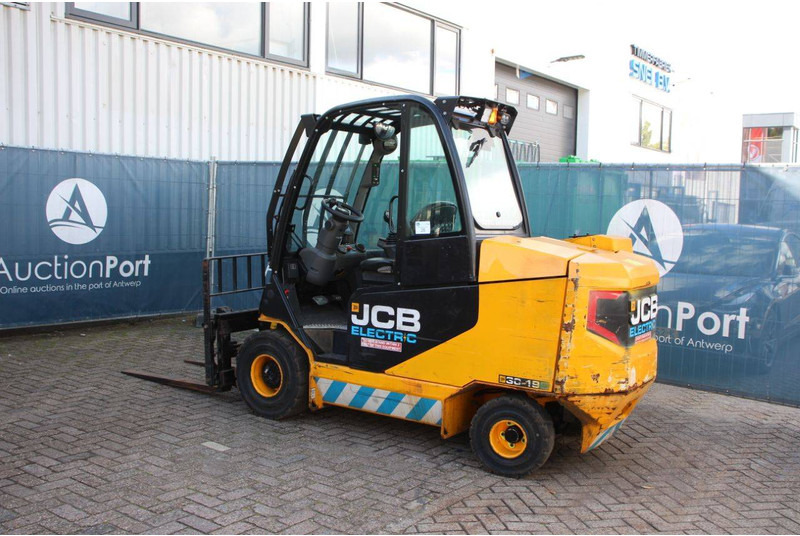 JCB E30-19 - Telescopic handler: picture 3 JCB E30-19 - Telescopic handler: picture 3