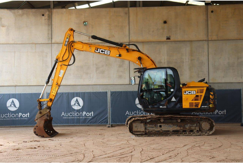 JCB JS131LC - Crawler excavator: picture 2 JCB JS131LC - Crawler excavator: picture 2