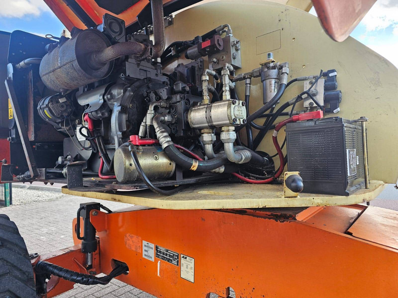 Telescopic boom JLG 460SJ: picture 10