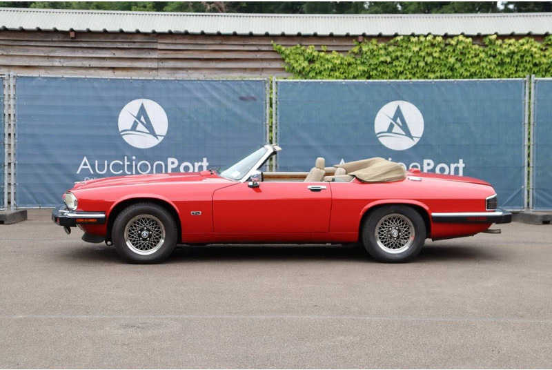 Jaguar XJ-S Convertible - Car: picture 2 Jaguar XJ-S Convertible - Car: picture 2