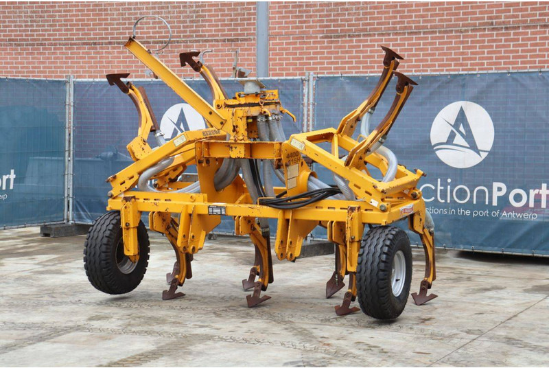 Joskin 4400/11SH - Cultivator: picture 3 Joskin 4400/11SH - Cultivator: picture 3